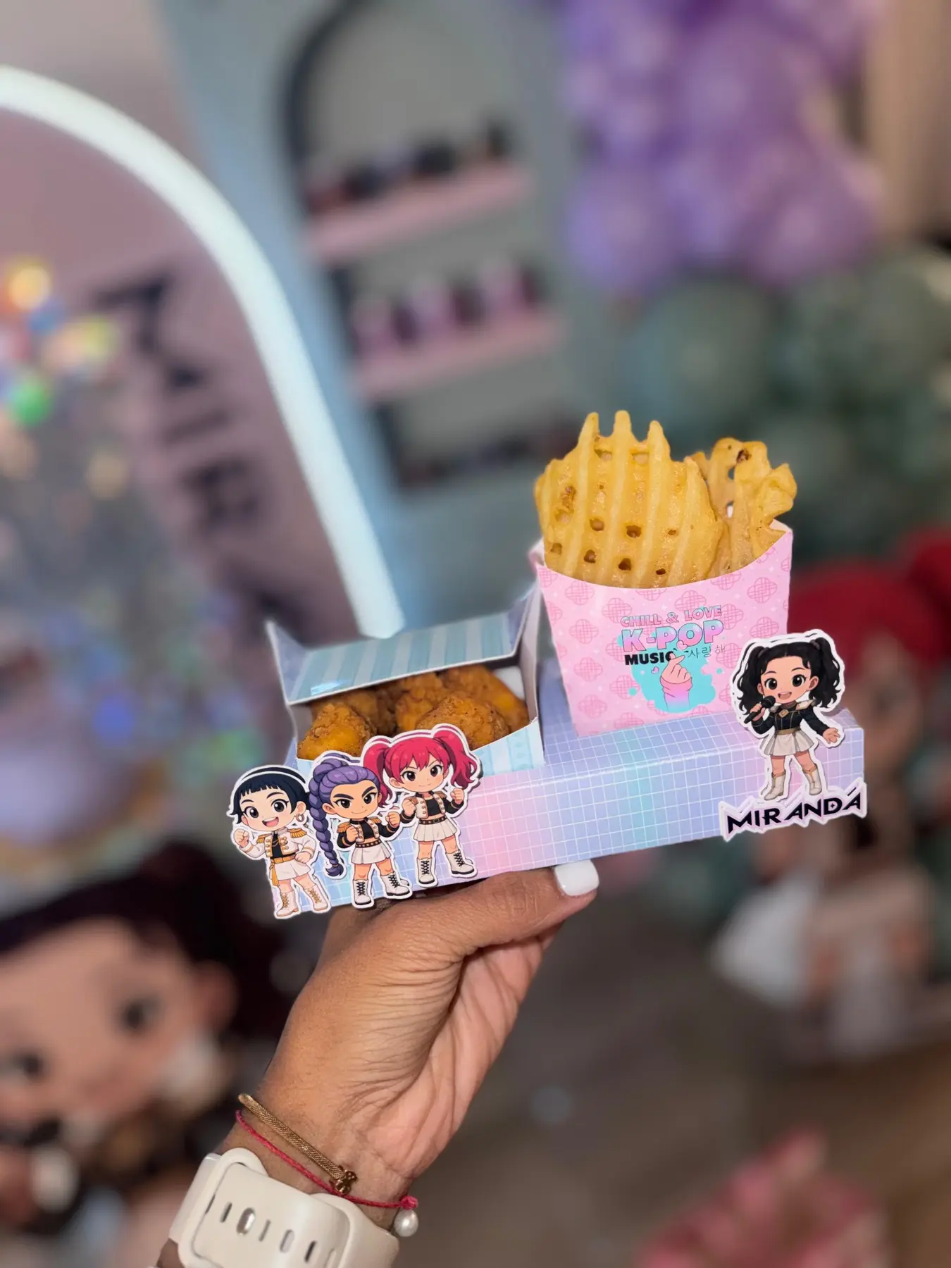 Detalle K-Pop personalizado para invitados
